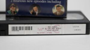 The Unseen Ubeats of Mr. Bean / 1995 - VHS - Image 7