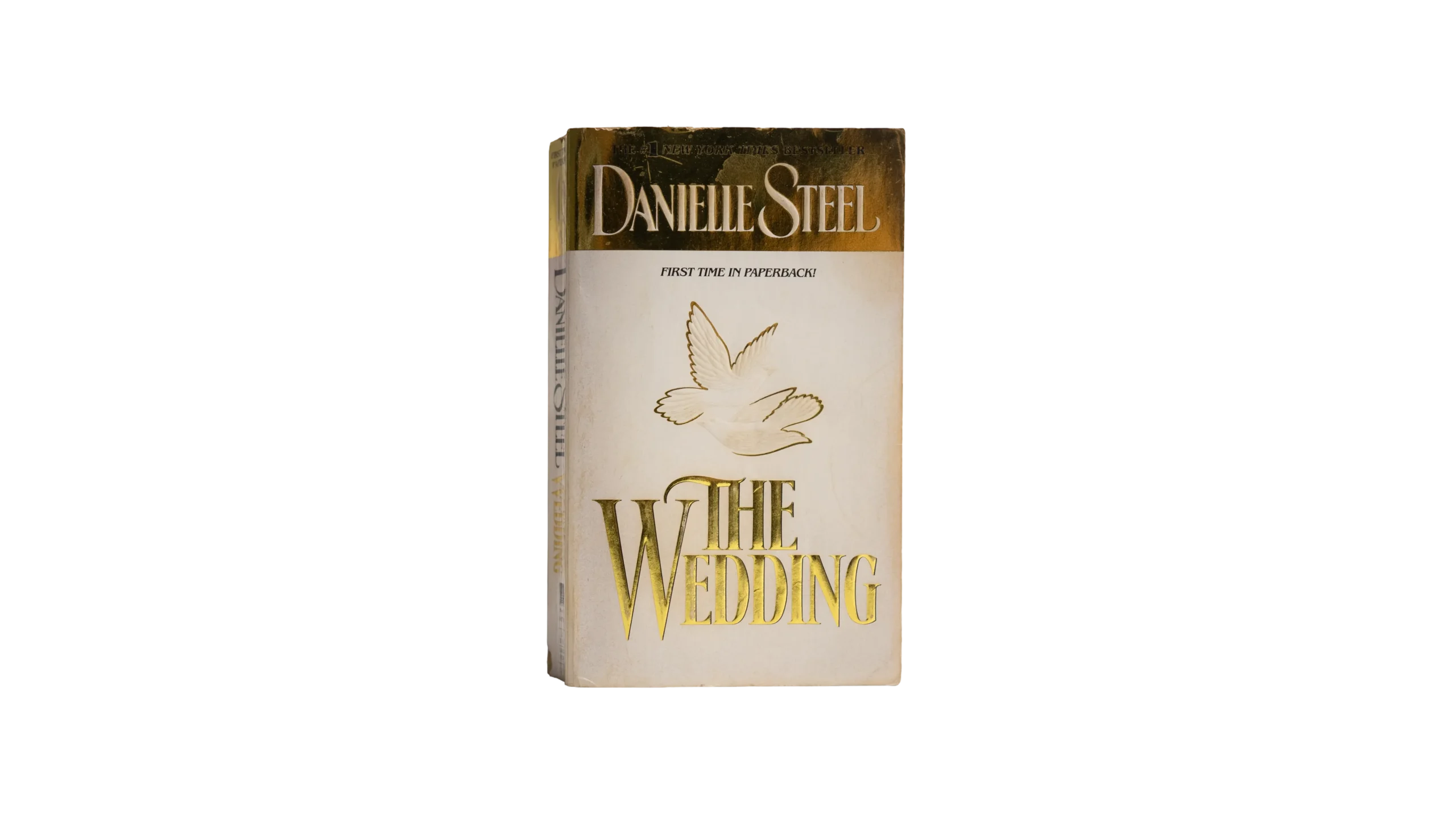 DSC03410 The Wedding by Danielle Steel Book - Image 1