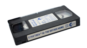 Star Trek IV: The Voyage Home VHS / 1996 - Image 8
