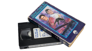 Star Trek IV: The Voyage Home VHS / 1996 - Image 7