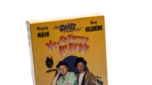Ma and Pa Kettle at Home / 1954 - VHS - Image 2