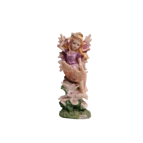 A Young Girl Resin Figurine Statue