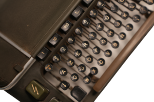 Hermes Ambassador Typewriter / 1960s - Image 24