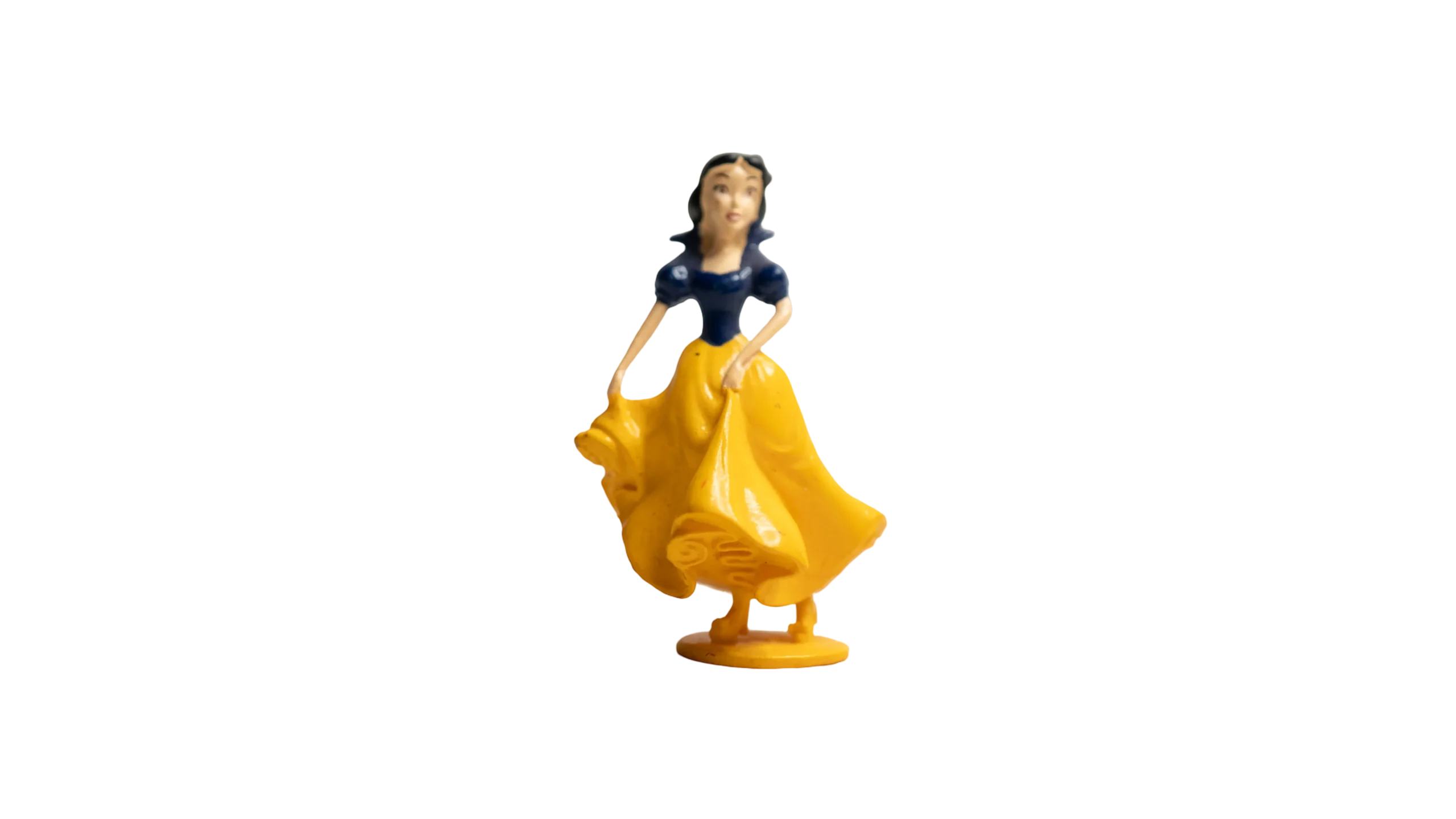 DSC02912 Snow White Disney Miniature - Image 1