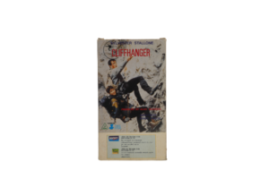 Cliffhanger VHS Movie 1993 - Image 5