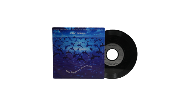 DSC09747-removebg-preview Eric Serra – The Big Blue Overture 7″ Vinyl / 1988 - Image 1