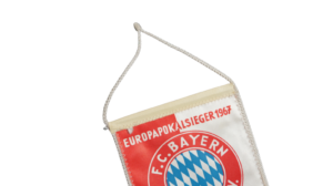 Bayern Munchen Match Pennant 1977/78 - Image 2