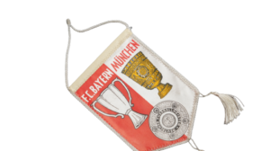 Bayern Munchen Match Pennant 1977/78 - Image 10