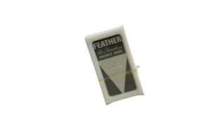 Feather Double-Edge Blades - Image 2