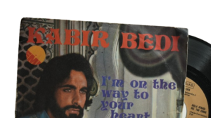 Kabir Bedi – I'm On The Way To Your Heart 7″ Vinyl / 1976 - Image 2