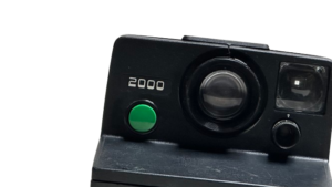 Polaroid 2000 Land Instant Camera - Image 2