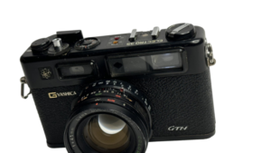 1960's Yashica Electro 35 Camera - Image 2