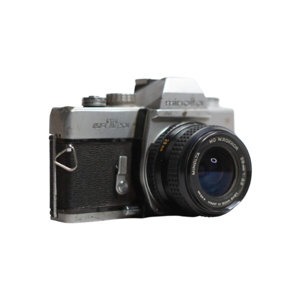 Minolta SRT 201 SLR Film Camera with 28mm f/3.5 Minolta Lens