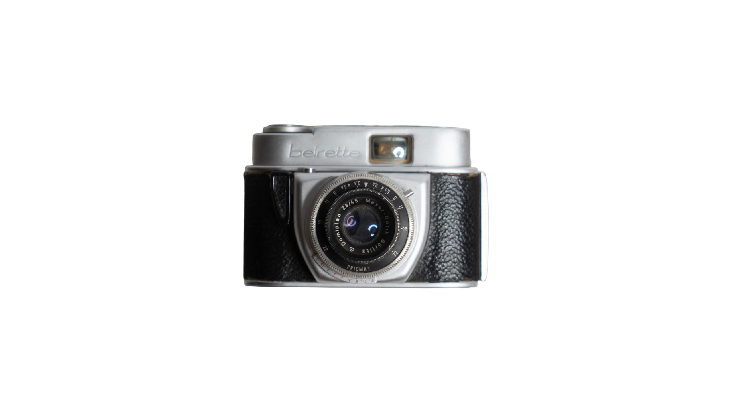 DSC08460 Beirette 35mm Viewfinder Film Camera – Meyer-Optik Domiplan 45mm f/2.8 Lens - Image 1