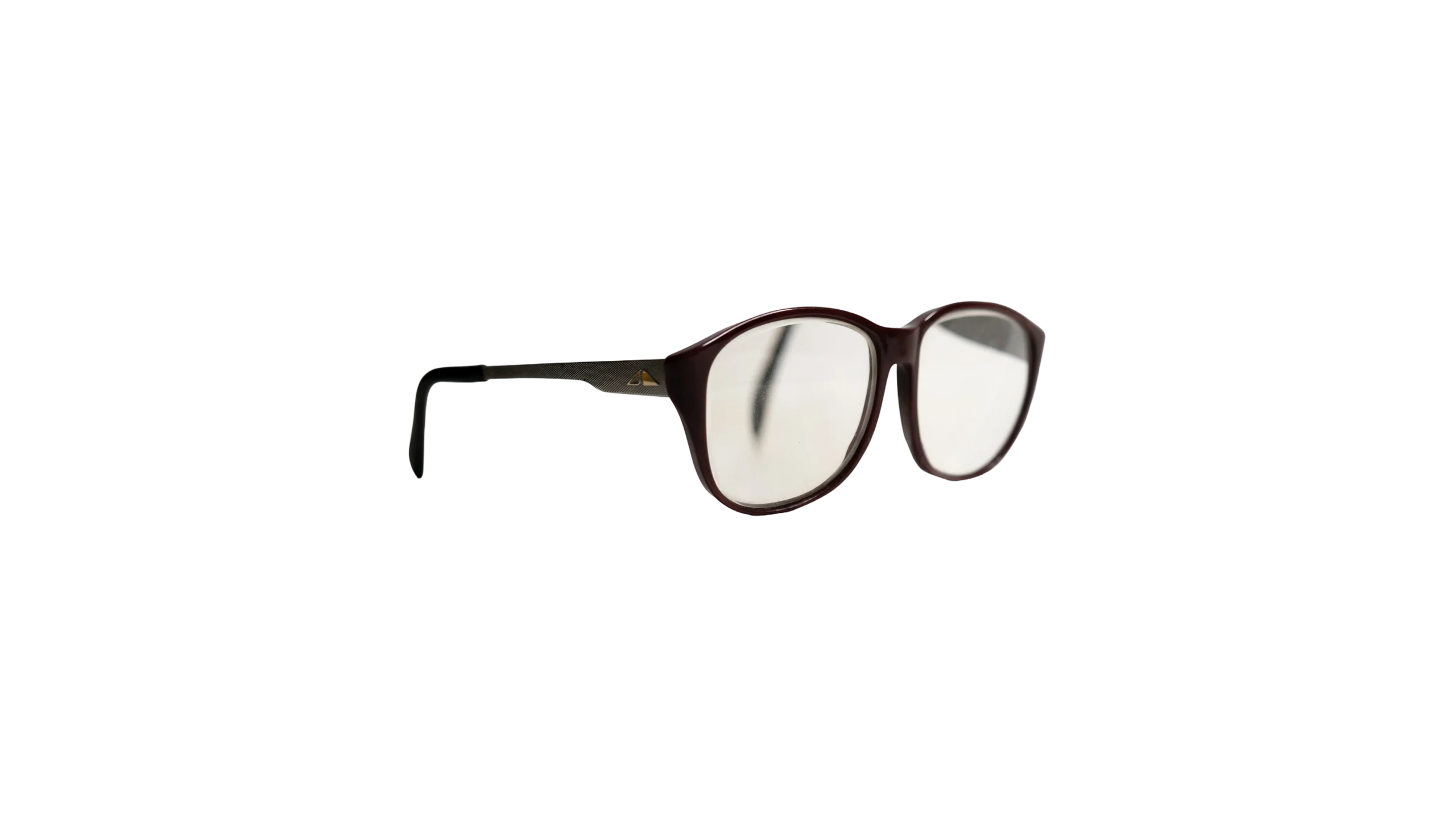 DSC01625 Sleek Eyewear - Image 1
