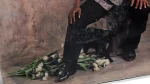 Peabo Bryson – Take No Prisoners  – 7″ Vinyl - Image 3