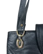 90s Genuine Leather Shoulder Bag With Gold Lock Detail - Image 5