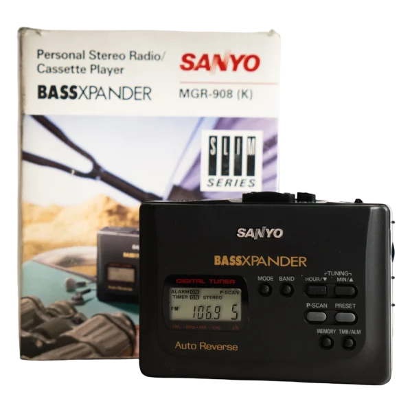 Sanyo MGR-908 (K) Slim Series "BassXpander" Walkman