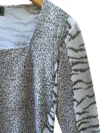 Y2K Metrofive Line Mixed Animal Print Blouse - Image 2