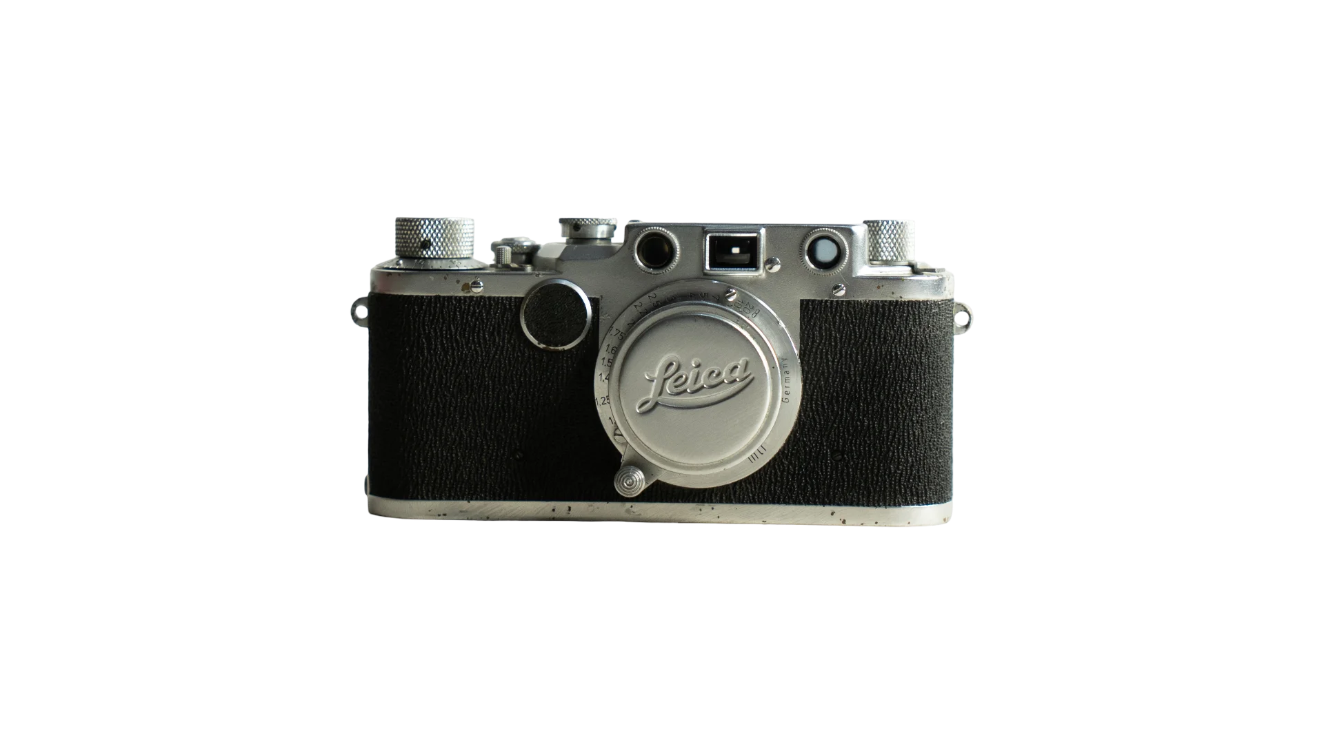 46 DSC05276 46 1947 Leica IIIc 35mm Rangefinder Camera with Leitz Elmar 5cm f/3.5 Lens - Image 1