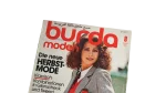 1981 New Autumn Fashion - Burda Magazine - Image 2