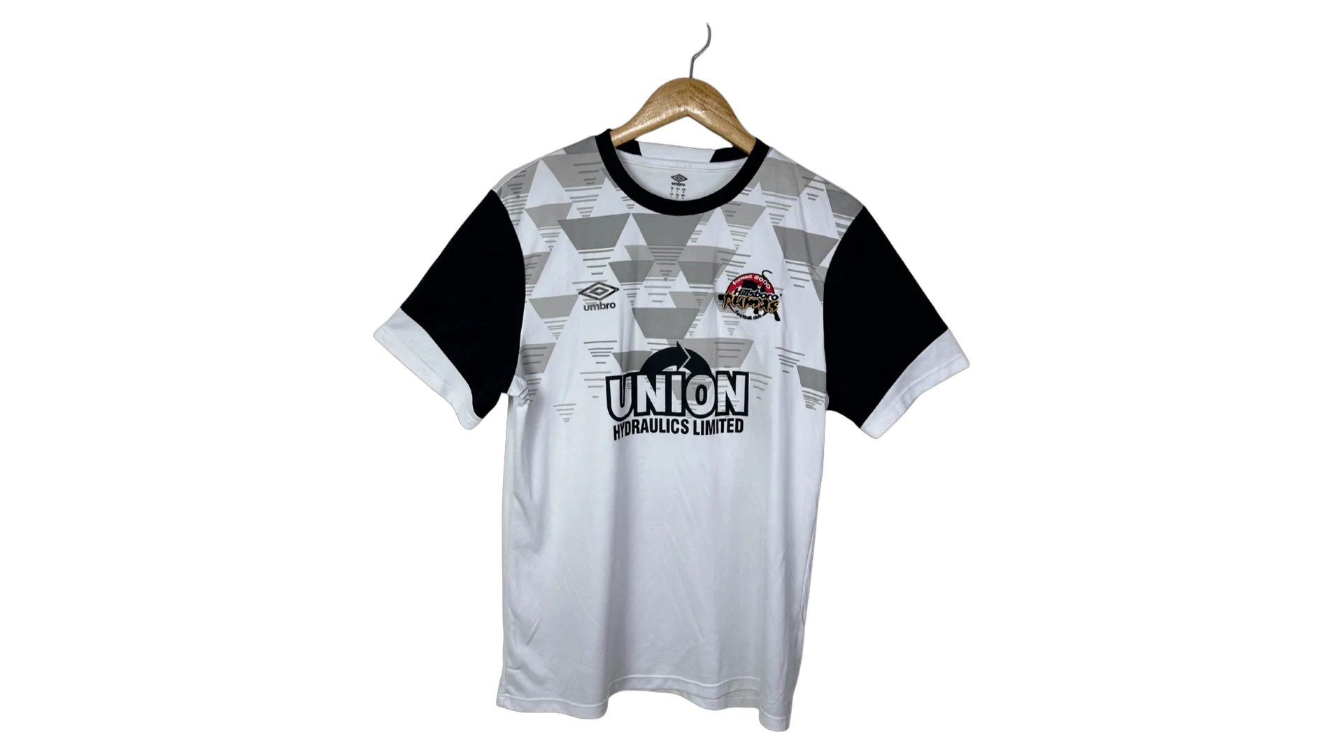 FNK415 Umbro Hillsboro Pumas Football Jersey - Image 1