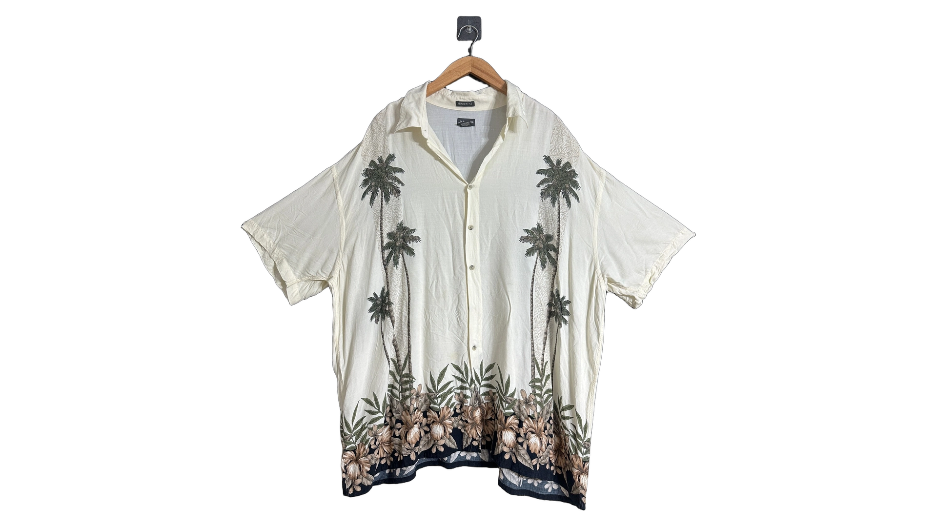 FNK590 St. John's Bay Hawaiian Shirt - Image 1